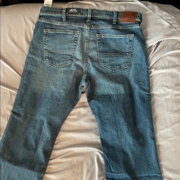 BN Hollister jeans ! - Picture 3 of 4